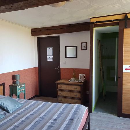 Les Forges De Planechaud Bed & Breakfast Saint-Sornin-Leulac Exterior foto