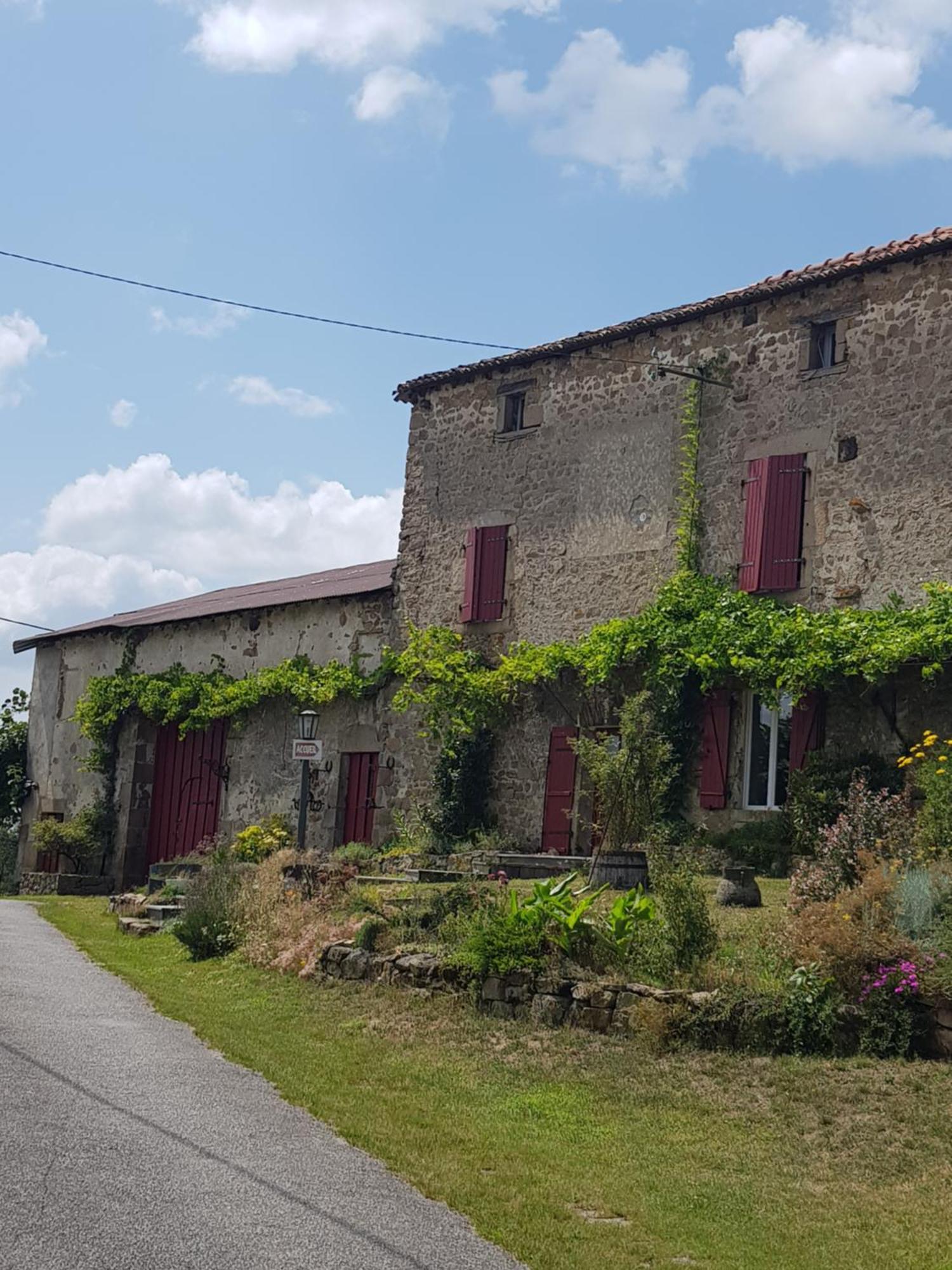 Les Forges De Planechaud Bed & Breakfast Saint-Sornin-Leulac Exterior foto